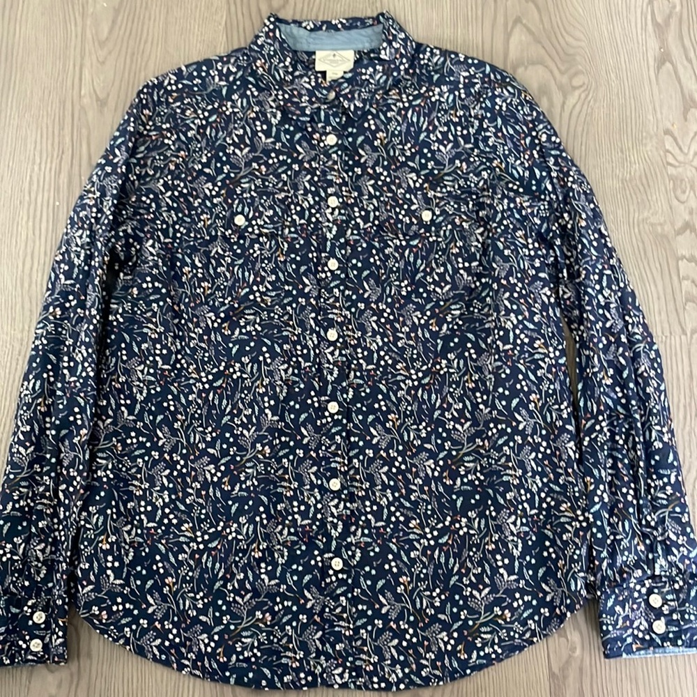 Women’s bottom down shirt
